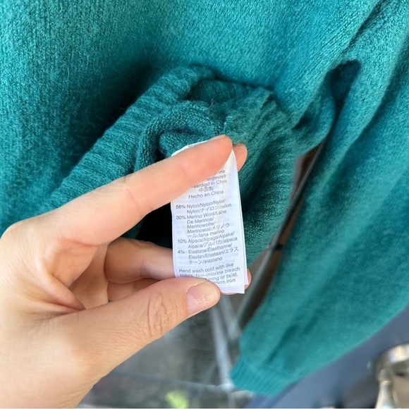 J crew small green merino wool alpaca nylon blend sweater functional buttons - Picture 4 of 5